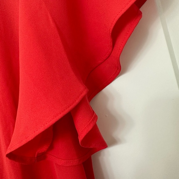 🏷️✂️🔥 White House Black Market romper orange coral color flutter sleeve Sz 8 #16 - Picture 4 of 5